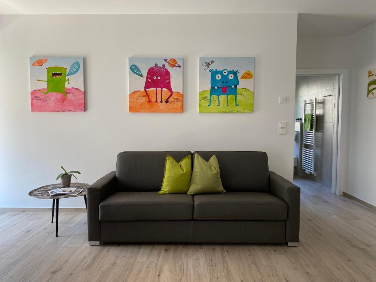 Neu, Zentral, Sonnig, Garage Inklusive Apartment